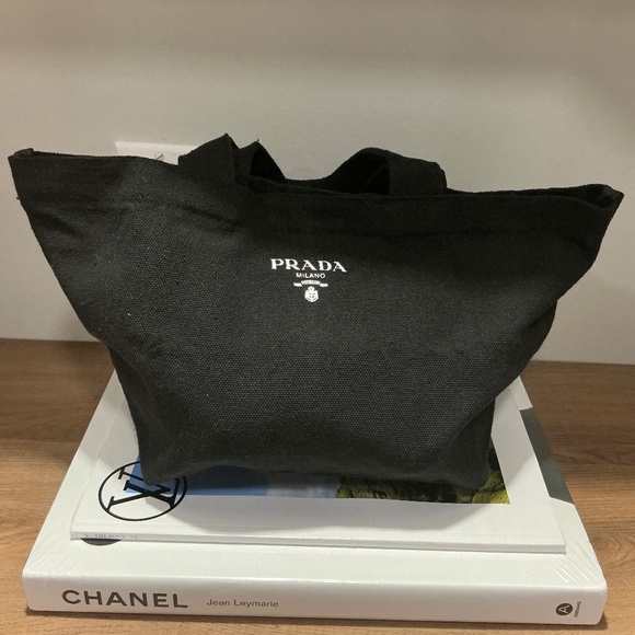 Prada GWP Beauty Fragrance Black Mini Canvas Tote New - Picture 1 of 2